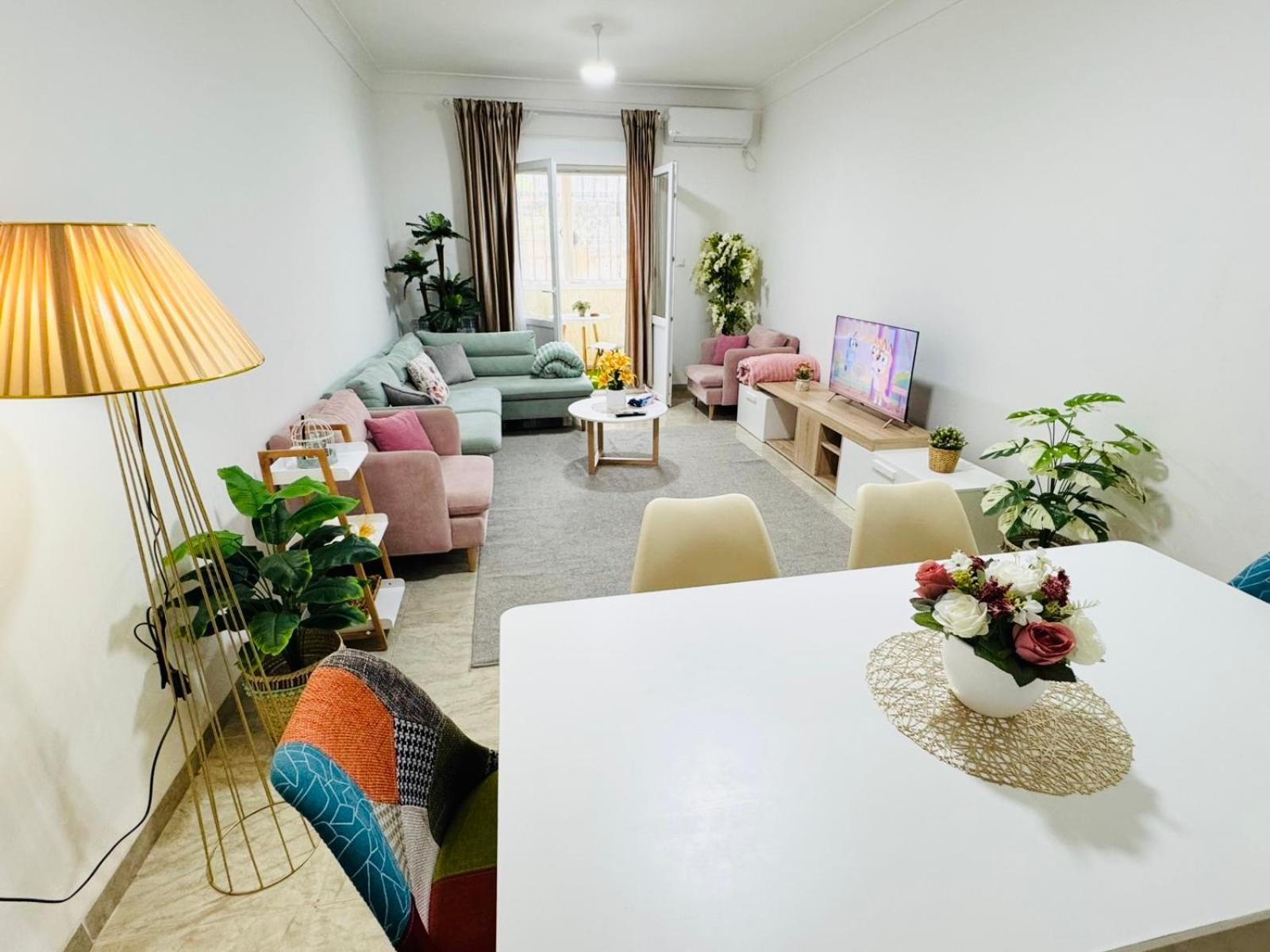Appartement F5 Spacieux Equipe Haut Standing Mahelma Alger Algiers Exterior foto